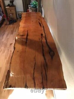 Bord brut en genévrier alligator vivant, table en planche de bois, dessus de bar