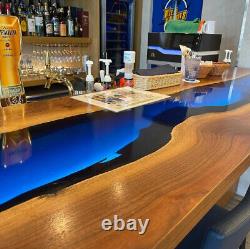 Comptoir de bar en résine époxy claire bleue, dessus de dalle, décoration de comptoir de cuisine en bois de luxe